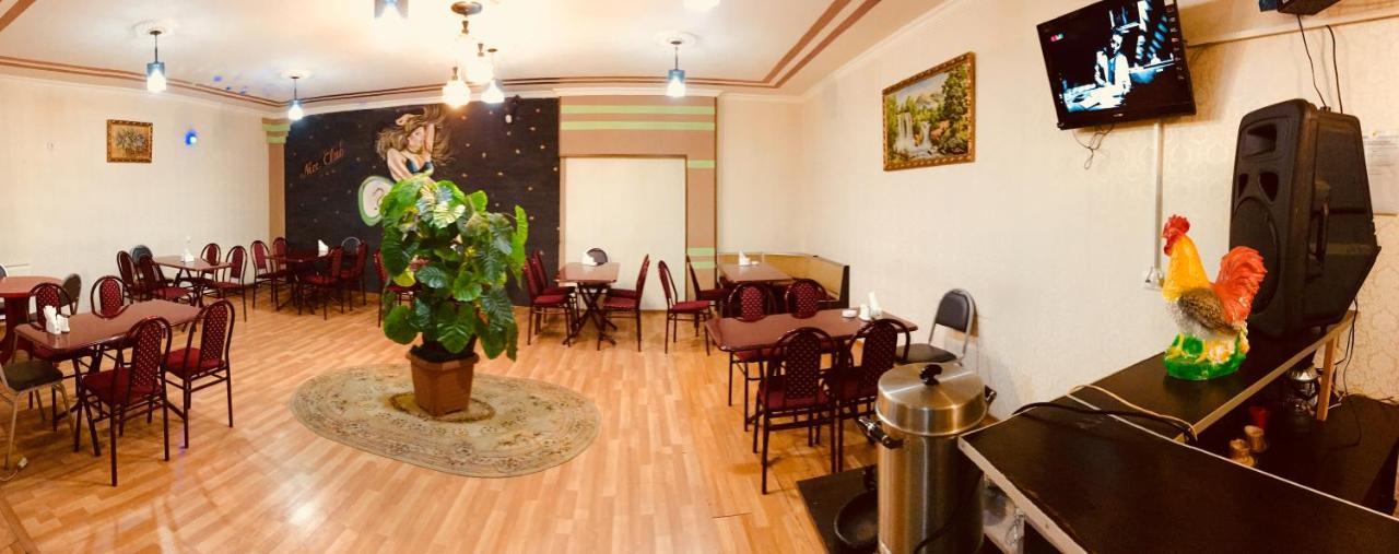 Hotel Nice Тбилиси Екстериор снимка