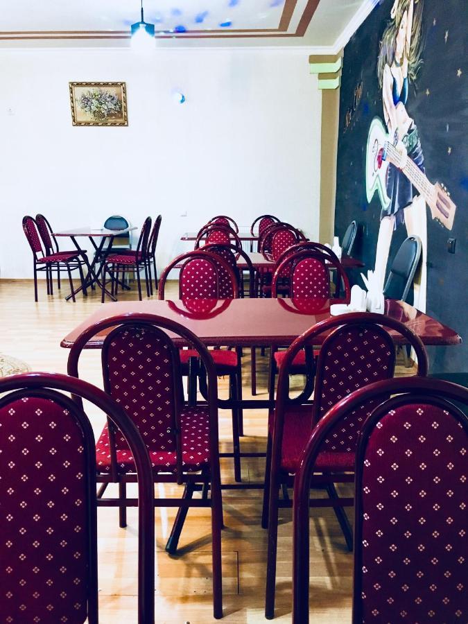 Hotel Nice Тбилиси Екстериор снимка